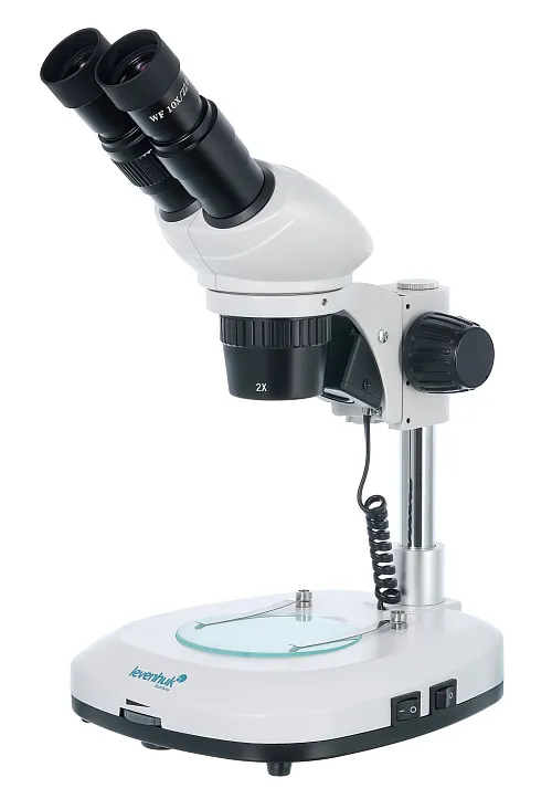 figura microscopio binoculare Levenhuk 4ST