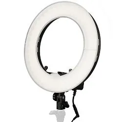 fotografia lampada ad anello a LED Bresser BR-RL12 regolabile da 45W  con custodia
