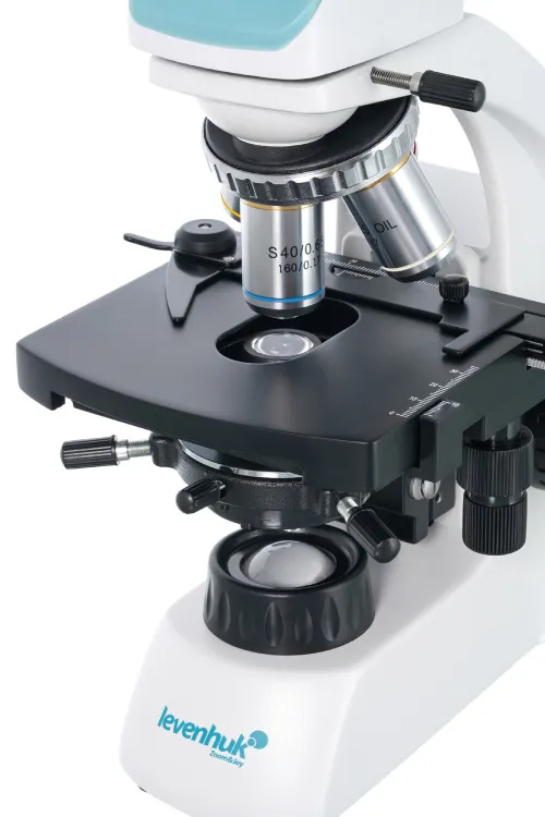 figura microscopio binoculare Levenhuk 400B,  7