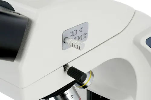 figura microscopio trinoculare Levenhuk MED 40T,  8