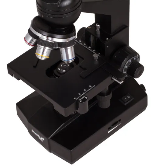 foto microscopio monoculare digitale Levenhuk D320L 3.1M,  8