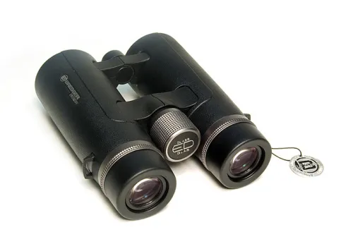 figura binocolo Bresser Everest 8x42,  8
