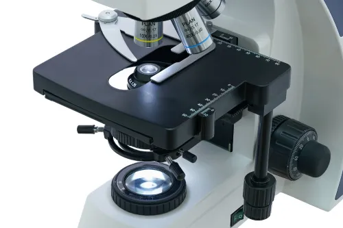 figura microscopio trinoculare Levenhuk MED 40T,  14