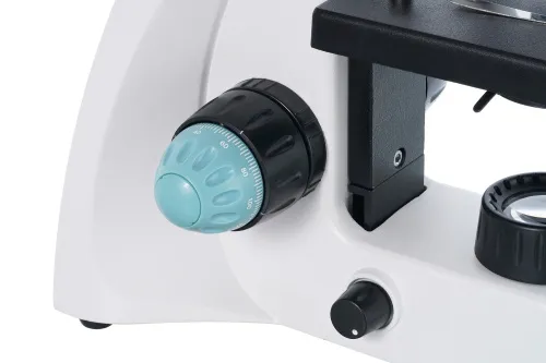 figura microscopio monoculare Levenhuk 500M,  9