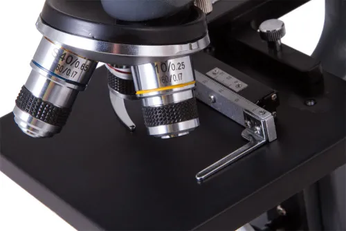 figura microscopio monoculare Levenhuk 7S NG,  6