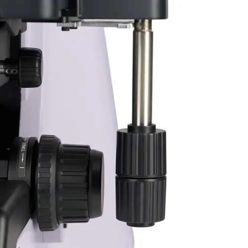 figura microscopio a fluorescenza MAGUS Lum 490L,  17