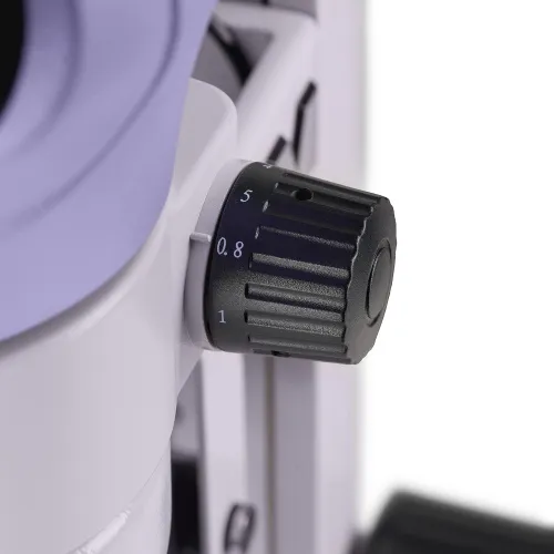 foto microscopio stereoscopico MAGUS Stereo A6,  8