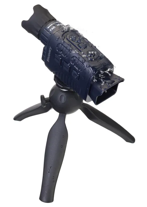 foto visore notturno digitale monoculare Levenhuk Discovery Night ML10 con treppiede,  13