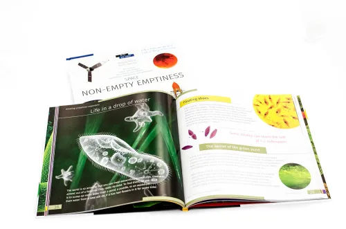 fotografia spazio. Microcosmo. Libro educativo in 2 volumi, copertina rigida,  3