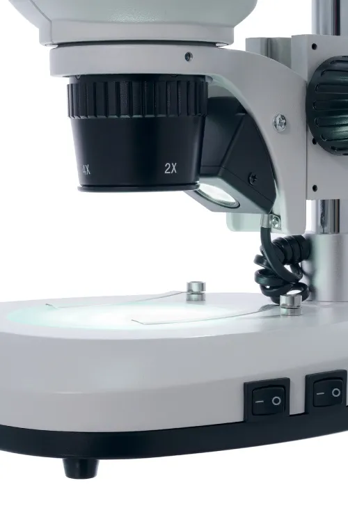 figura microscopio binoculare Levenhuk 4ST,  7